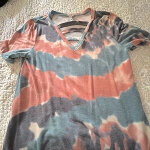 Cross cross cut out tie dye shirt